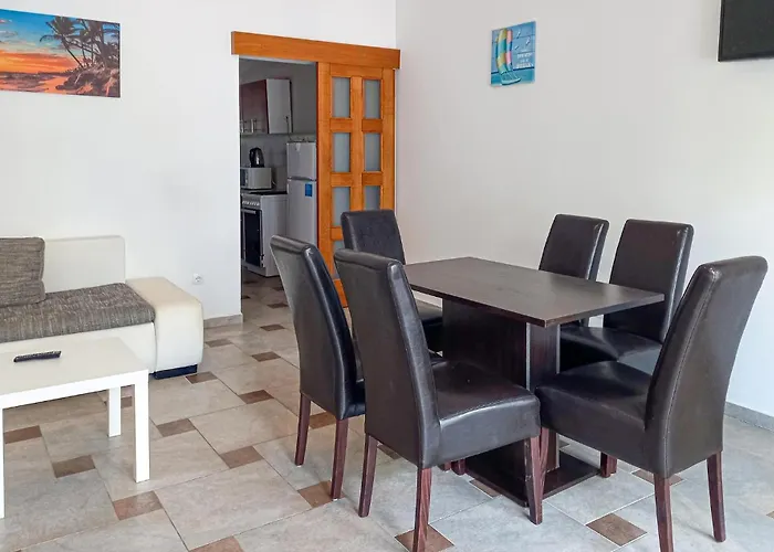 Apartment Stunning Apartment In Vir With Wifi Vir
