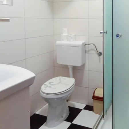 Apartment Beautiful In With Wifi Vir