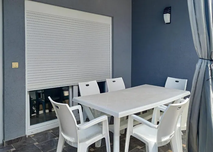 Stunning Apartment In Vir With Wifi Apartment Vir